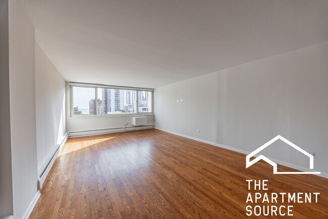 Foto del edificio - 1344 N Dearborn St