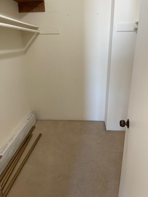 walk in closet - 6542 Ocean Crest Dr