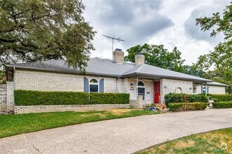 Building Photo - 10544 Sandpiper Ln