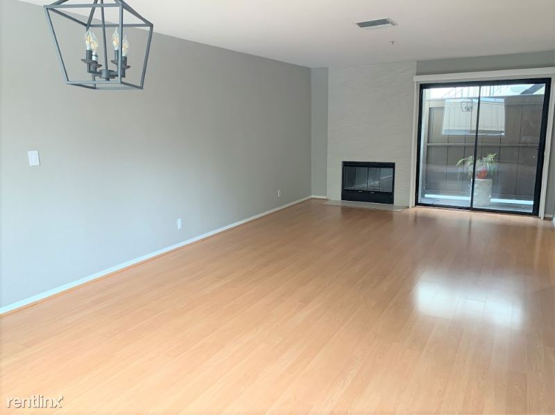 Primary Photo - 2 br, 2 bath Condo - 1122 Woodside Rd