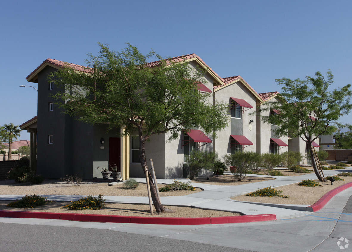 Building Photo - Coyote Run II Apartments