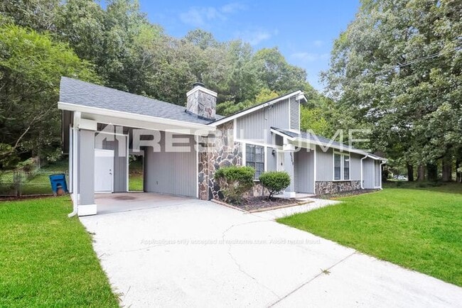 Building Photo - 6369 Valley Dale Dr
