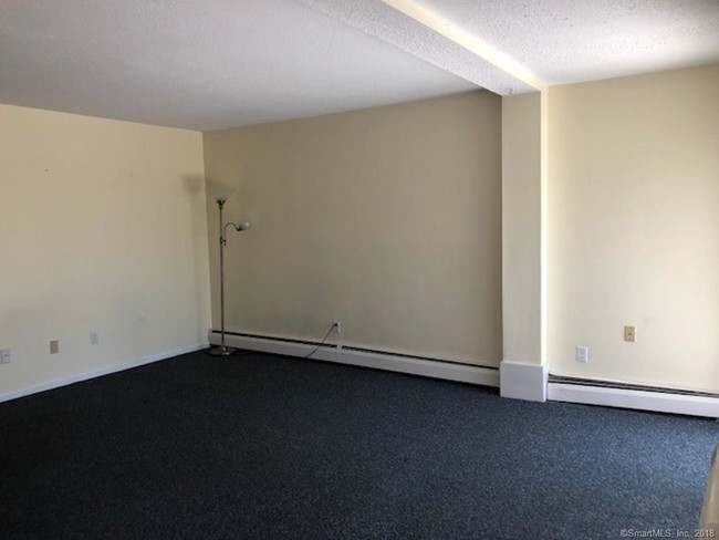 Building Photo - 169 Sheraton Ln