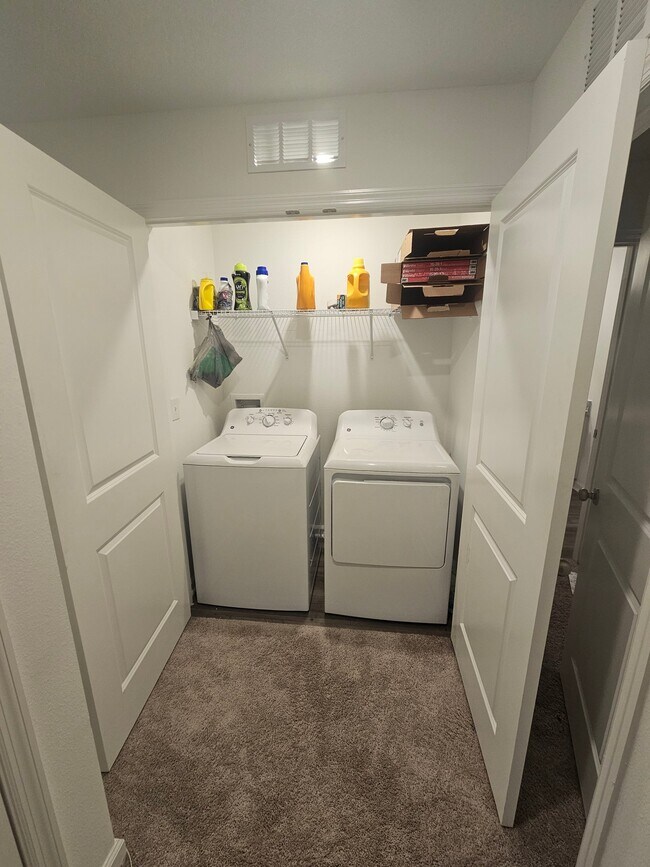 Foto del edificio - 11917 Sylvia St