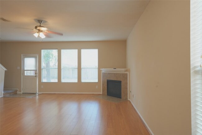 Building Photo - 22523 Spring Crossing Dr