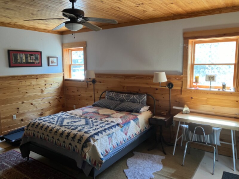 Foto principal - 459 Old Barn Rd