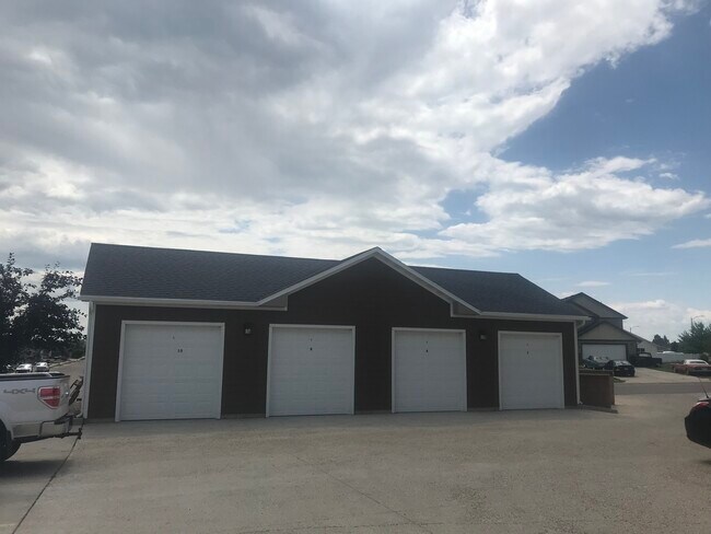 Garage - 3113 17th Ave W
