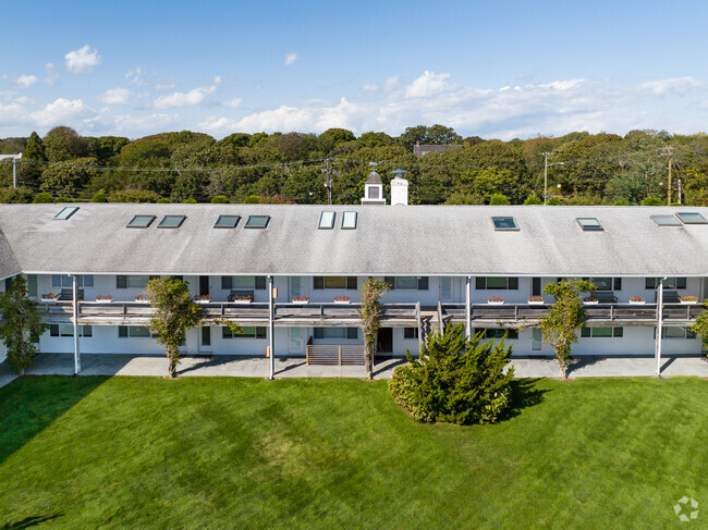 Building Photo - Amagansett Dunes