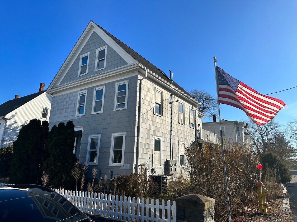 822 Albertina St Unit 2, Quincy, MA 02169 Apartments in Quincy, MA