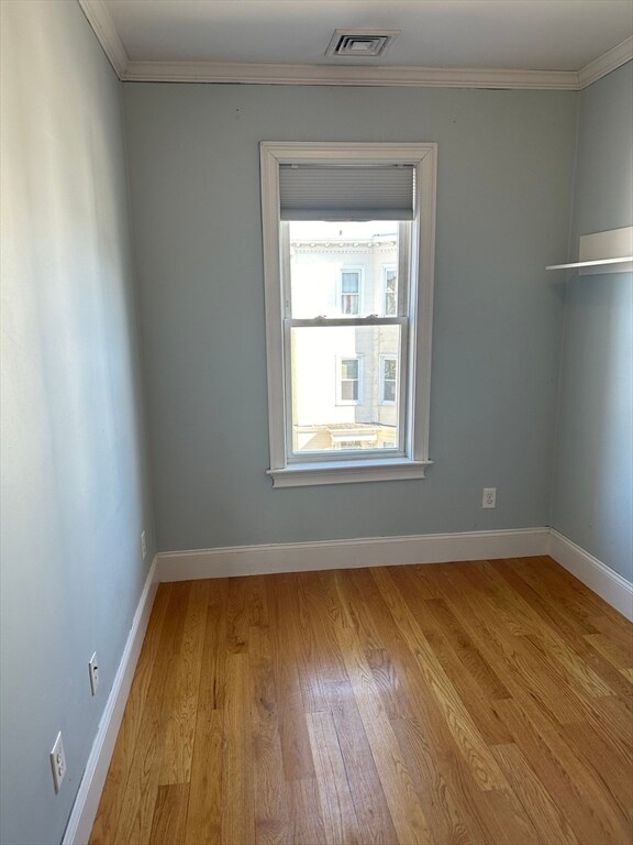 Foto del edificio - 37 I St