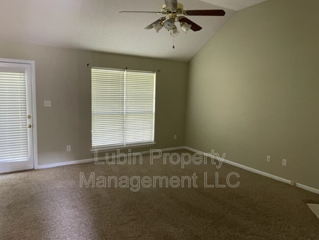 Photo - 3752 Richbrook Dr House