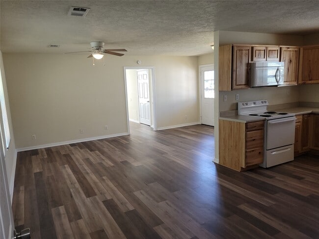 Foto del edificio - 16650 E Dounreay St