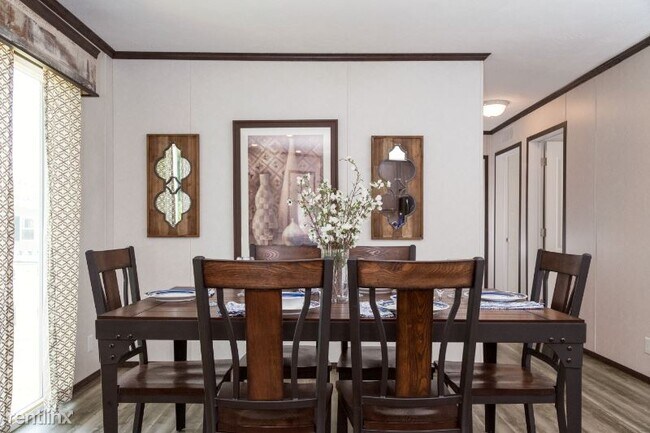 Foto del edificio - 1033 Pebble Creek Dr
