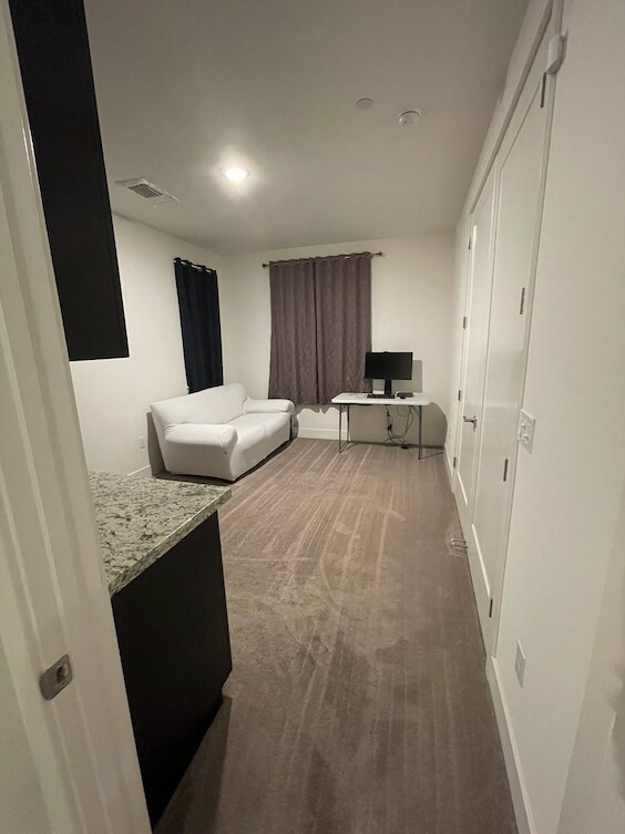Foto del edificio - 37673 Bay Crest Rd
