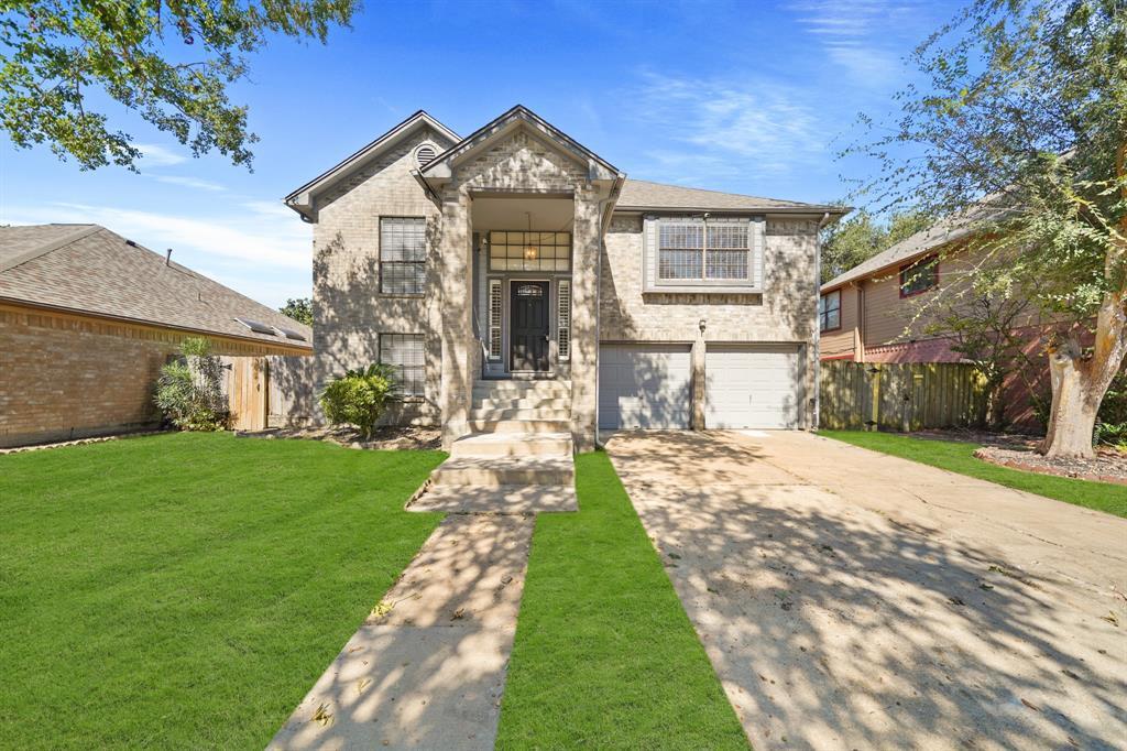 Foto principal - 12622 Grove Park Dr