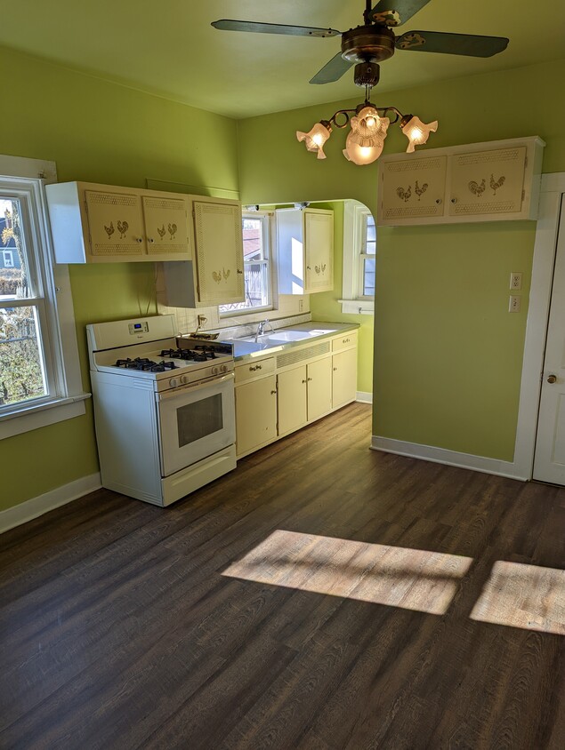 Foto del edificio - Fifth St.