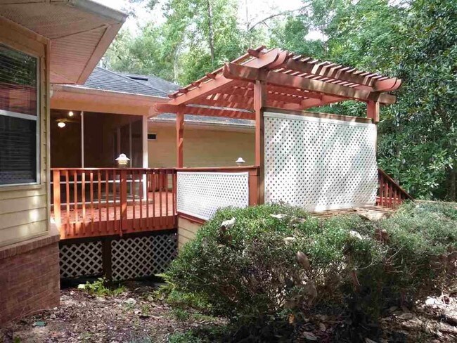 Foto del edificio - 2485 Papillion Way