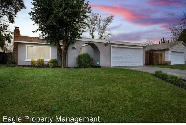 Foto del edificio - 3 br, 2 bath House - 3324 Huntsman Dr