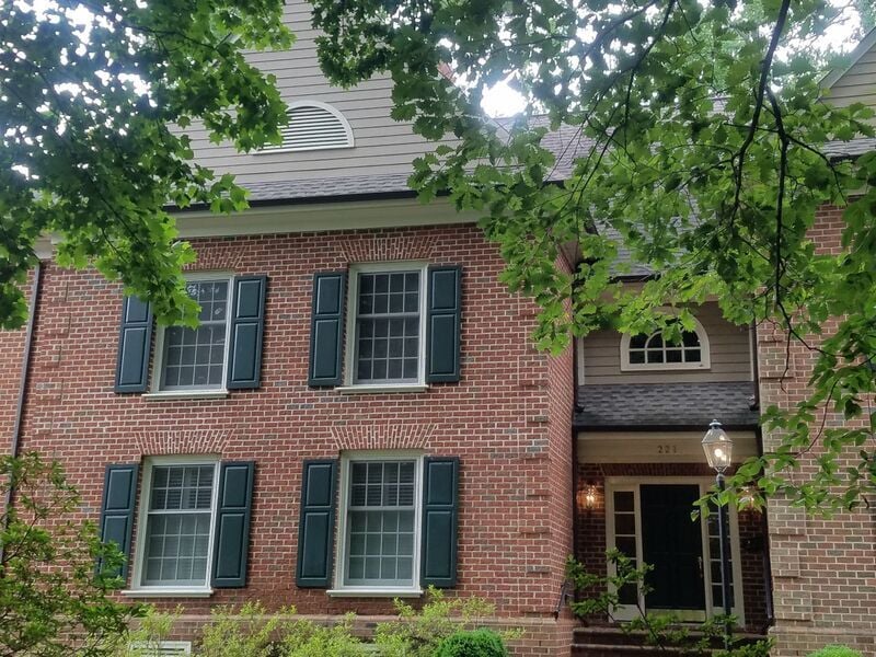 221 Woodmere Dr Unit D, Williamsburg, VA 23185 Condo for Rent in
