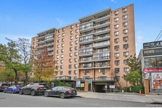 Building Photo - 136-75 37th Ave