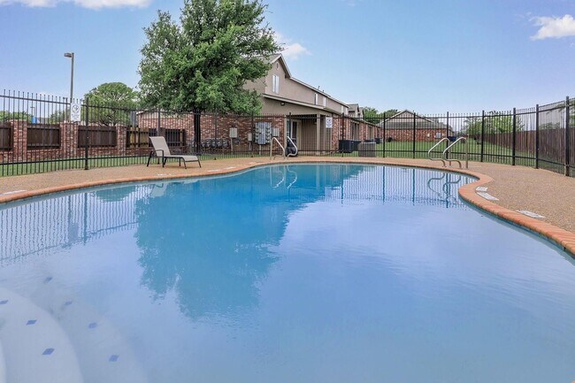 Foto del edificio - 9257 Somerset Rd