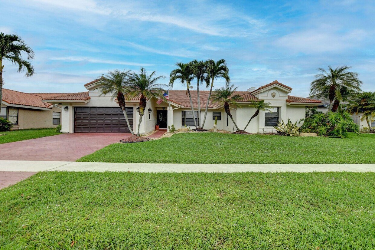 Foto principal - 11511 Island Lakes Ln