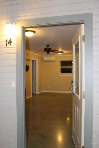 Foto del edificio - 350 W Ave L