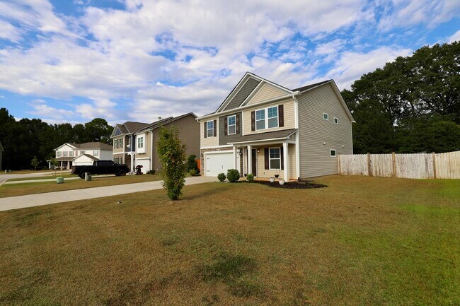 Foto del edificio - 115 Whitetail Cir