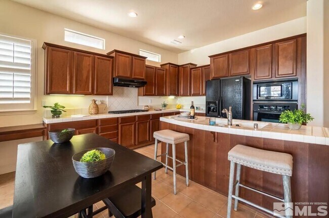 Foto del edificio - 8820 Scott Valley Ct