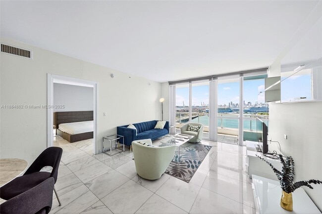 Building Photo - 540 West Ave