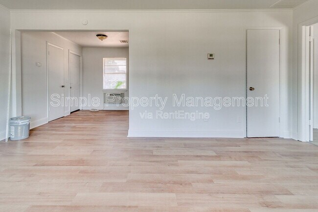 Foto del edificio - 2934 NW 32nd St