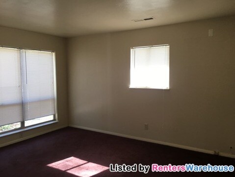 Building Photo - 10151 Mayfair Dr