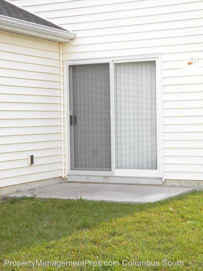 Building Photo - 1391 Geranium Dr