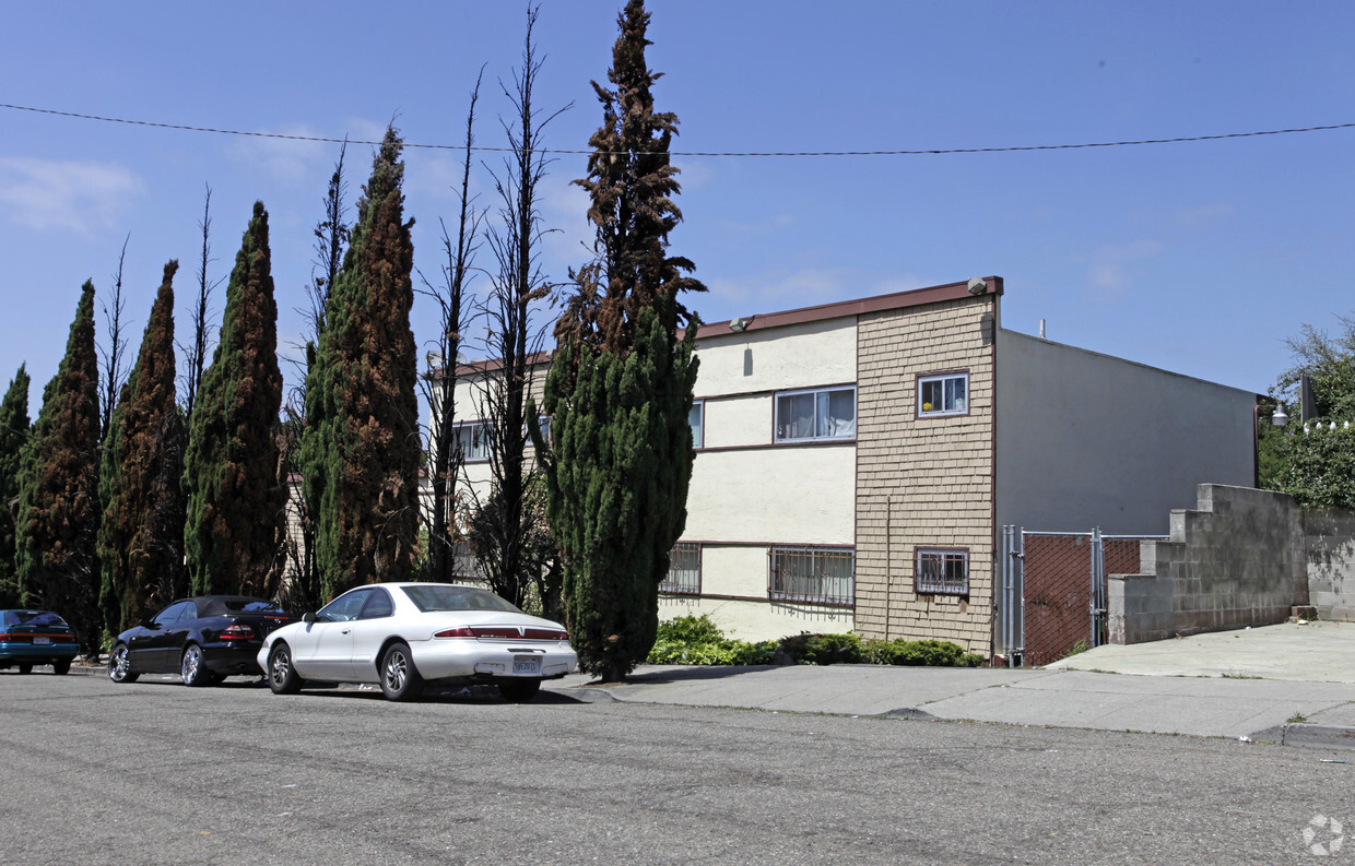 Building Photo - The Redwoods