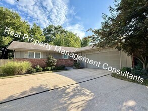 Building Photo - 1421 W Ferrel Dr
