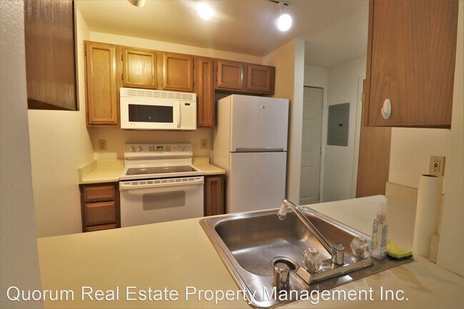 Building Photo - 1 br, 1 bath House - 2250 NW 58th Street #103