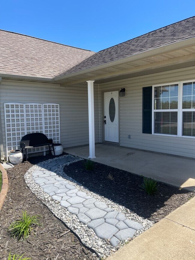 16870 Highland Springs Ln, Dixon, MO 65459 House Rental in Dixon, MO