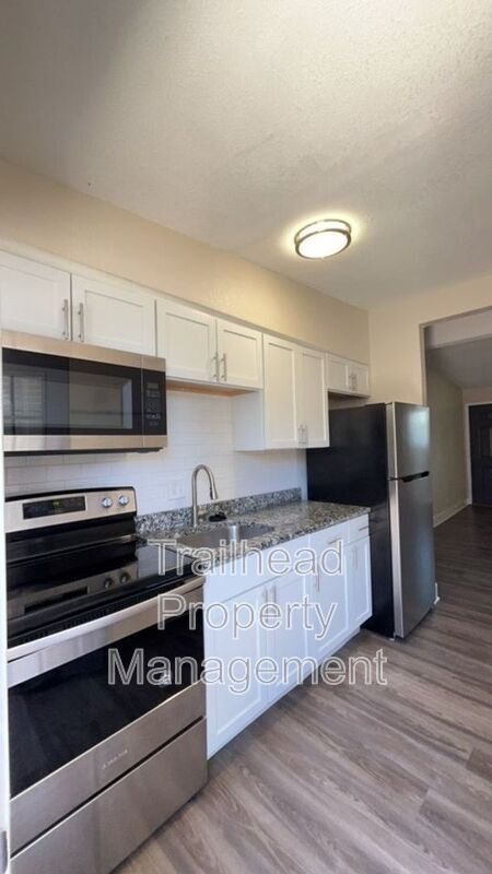 Foto del edificio - 4202 Lloyd St