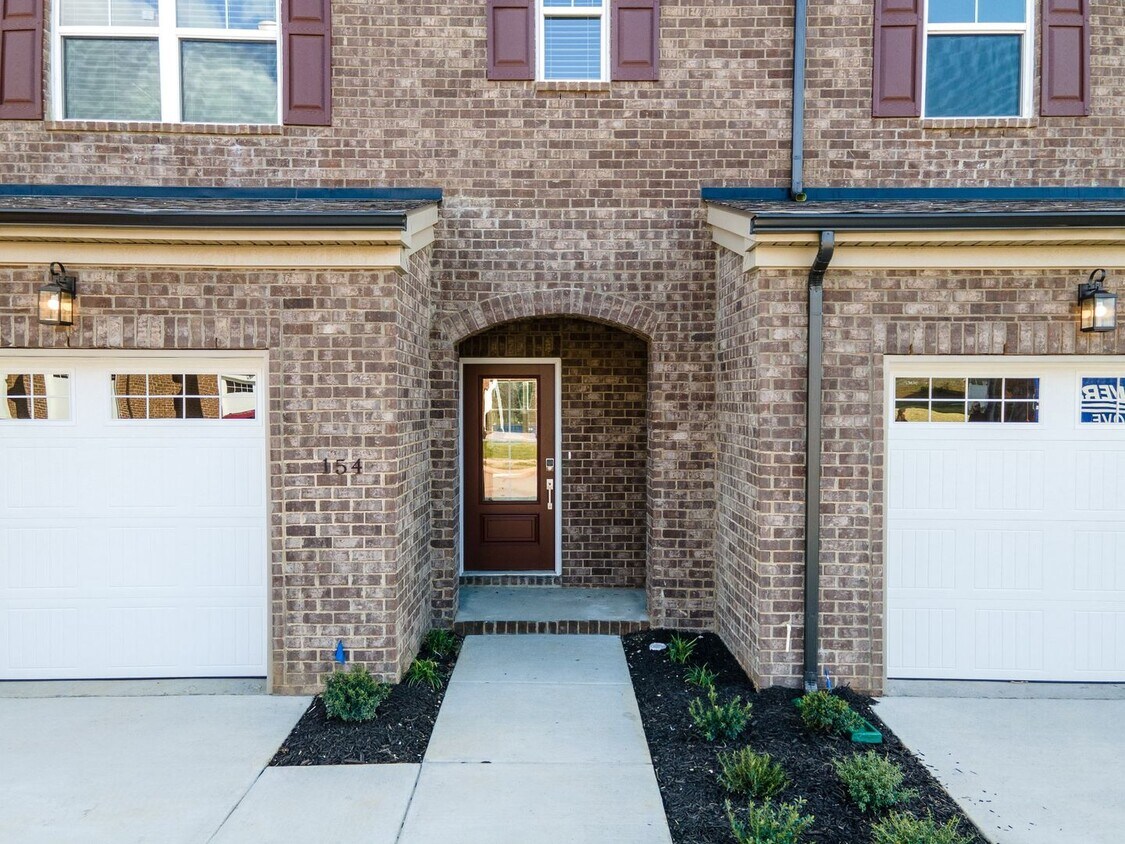 Foto principal - **BE THE LUCKY ONE TO LIVE IN THIS 2020-BU...