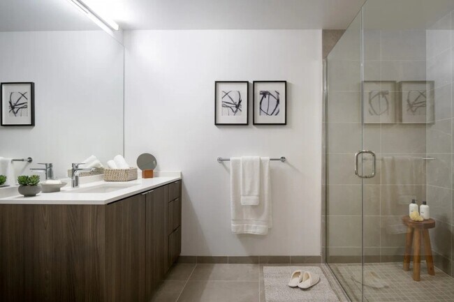 Foto del edificio - 3098 W Kyne St