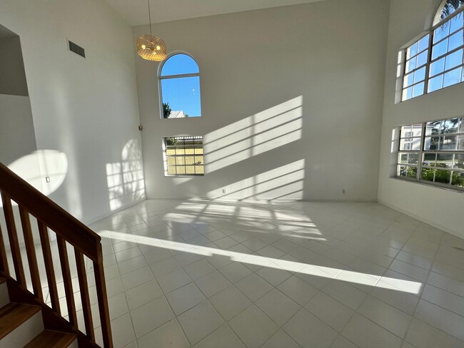 Building Photo - 8501 Windy Cir