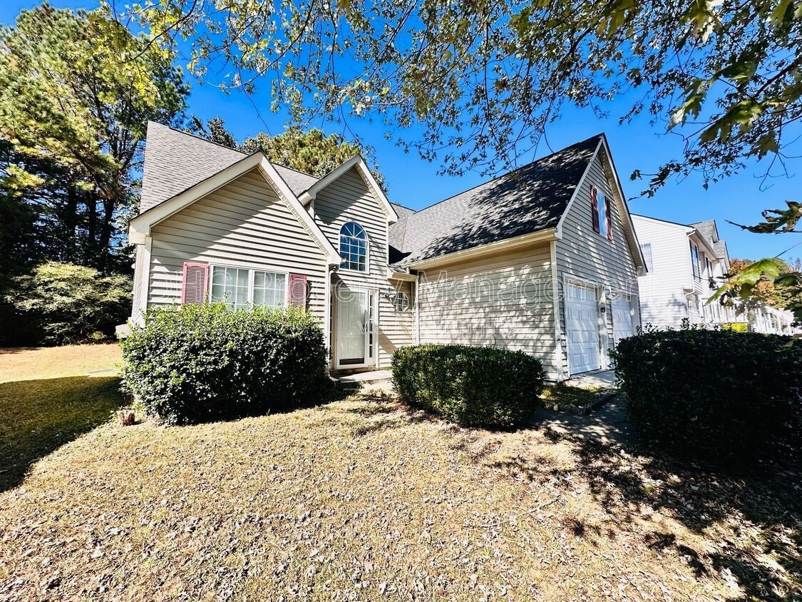 Foto del edificio - 463 E Lake Dr