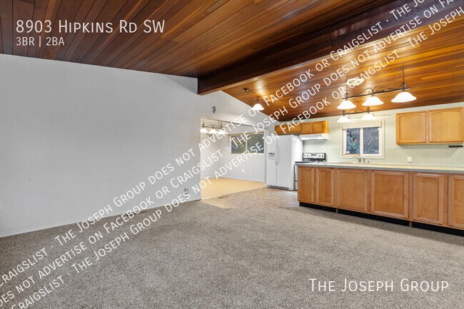 Foto del edificio - 8903 Hipkins Rd SW