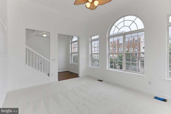 Foto del edificio - 42239 Black Rock Terrace