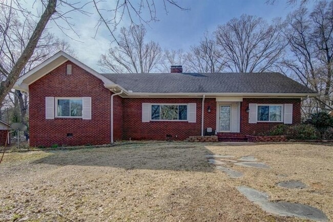 Building Photo - 118 Tanglewylde Dr