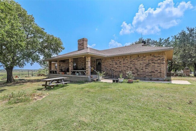 Foto del edificio - 4774 N Bonnie Brae St