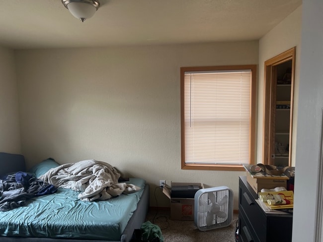 "Charming 3-Bed Oasis in Boulder: Spacious 1100 sq. ft. Gem with Modern Amenities!" - "Charming 3-Bed Oasis in Boulder: Spacious 1100 sq. ft. Gem with Modern Amenities!" Apartment