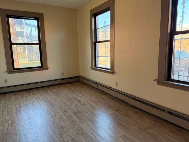 Foto del edificio - 44 Alden St