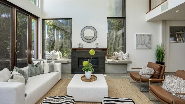 Foto del edificio - 414 Venice Way