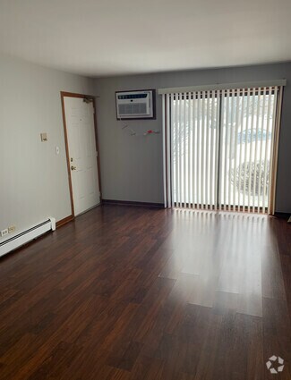 Building Photo - 1200 Whispering Hills Ct